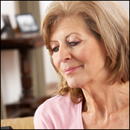 Mujer mayor de 65 años