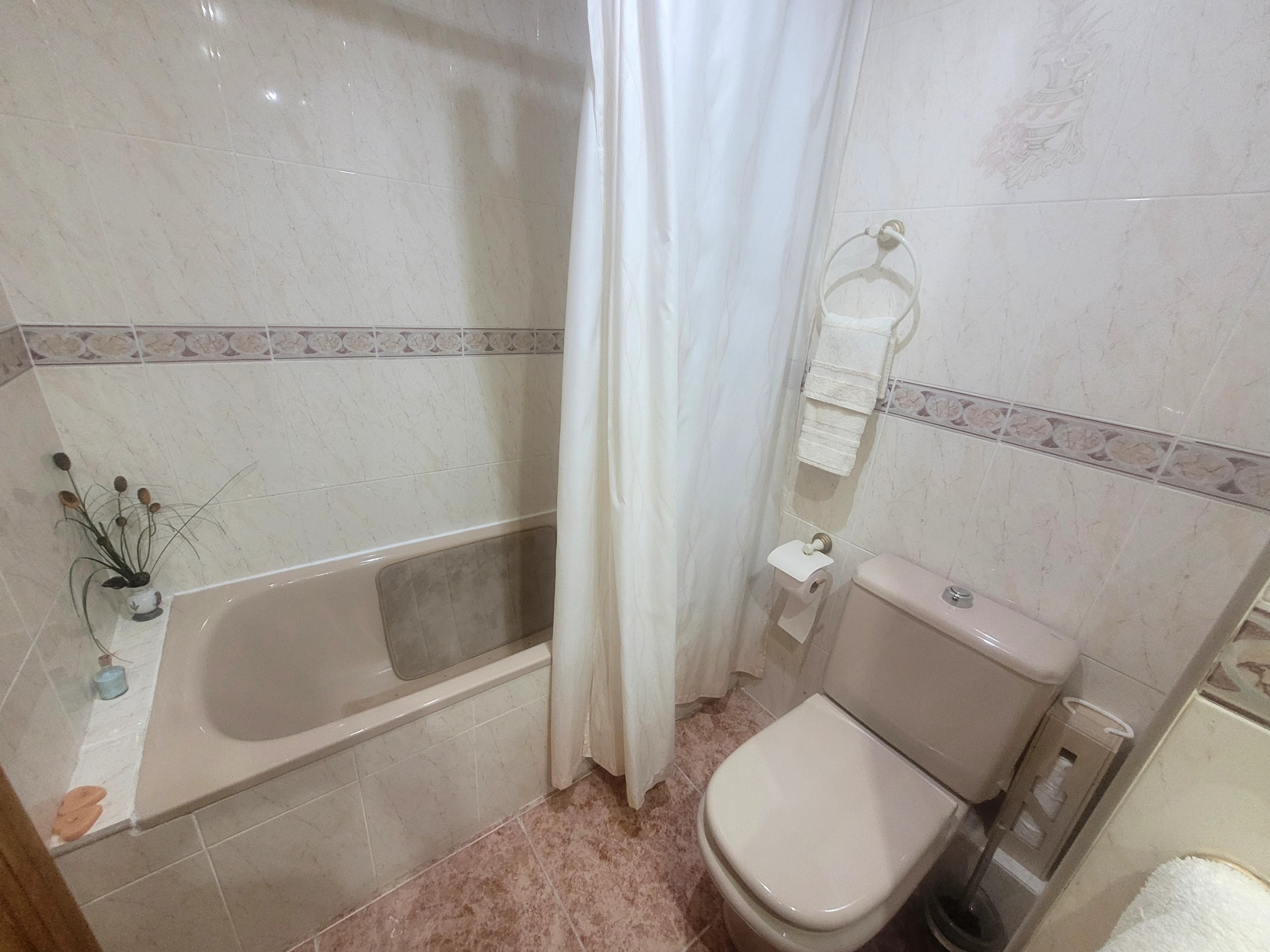1000082009 BAÑO 1-2