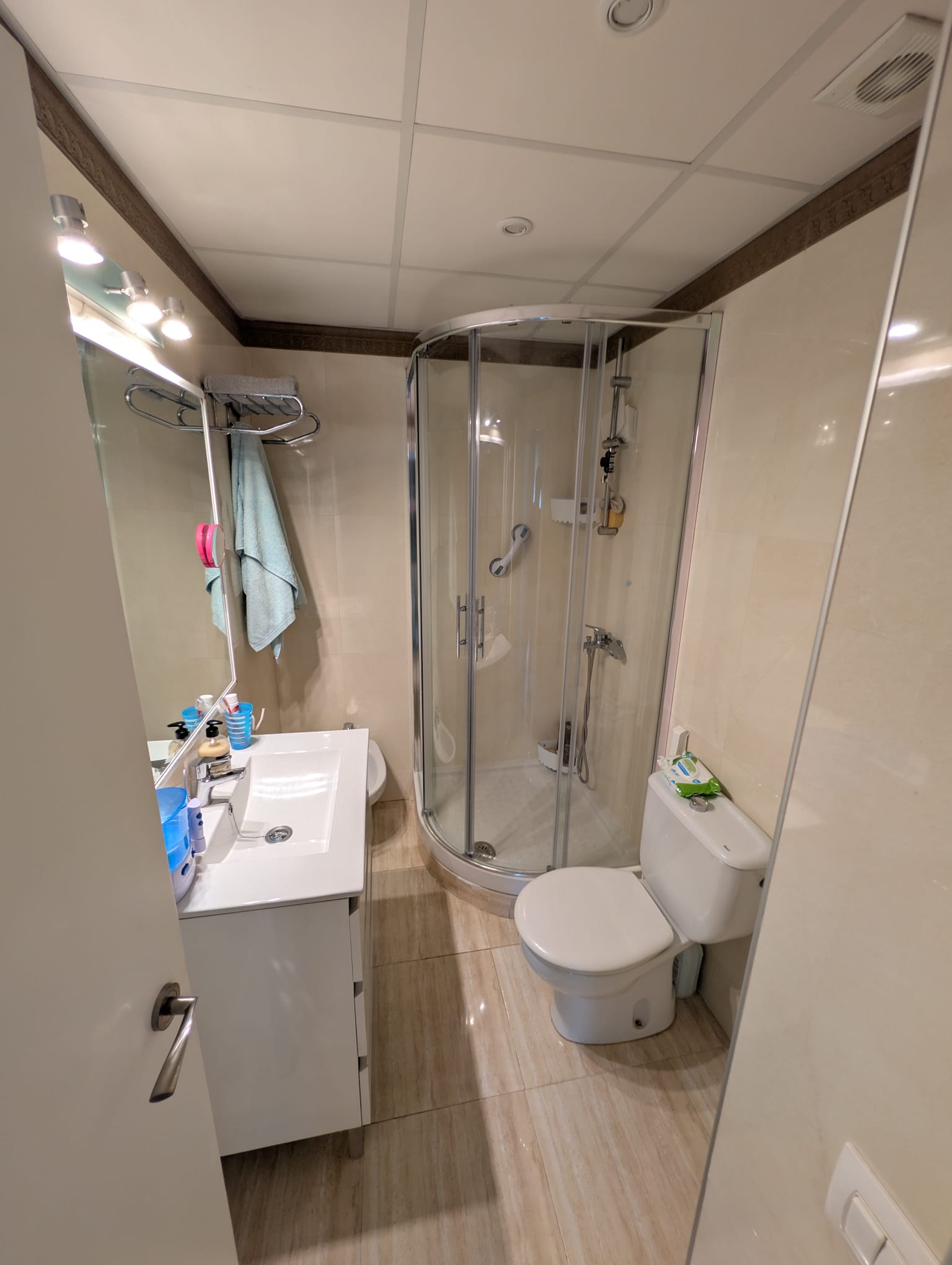 WhatsApp Image 2026-03-05 at 15.40.53 BAÑO 1-1