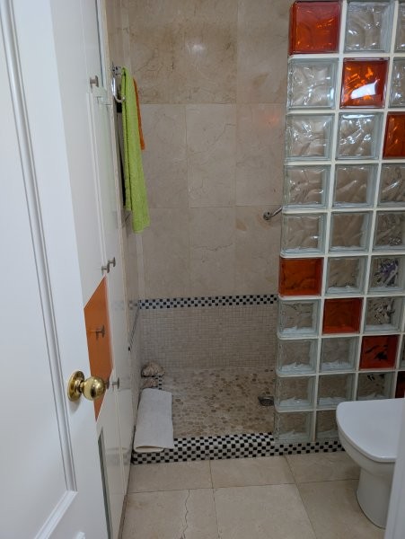PXL_20260413_120241528 BAÑO 1-2