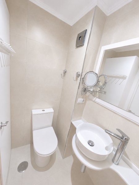 BAÑO 1-2