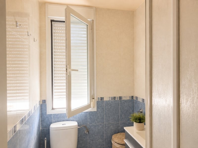 BAÑO 2-3
