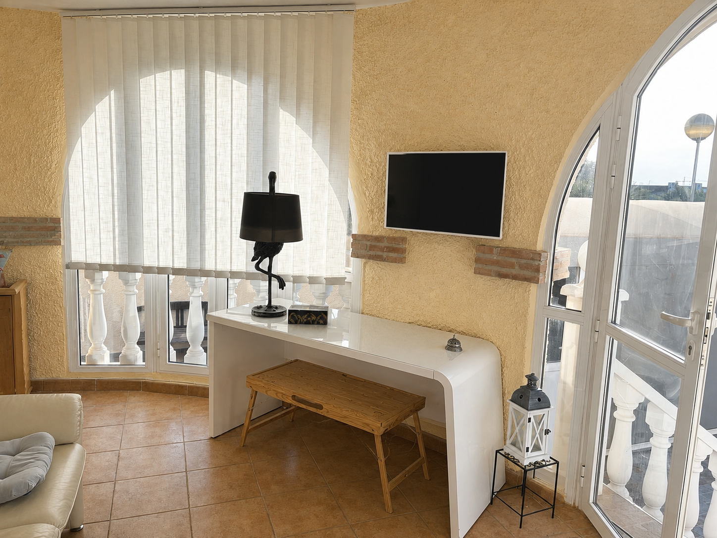 SALON 1-6