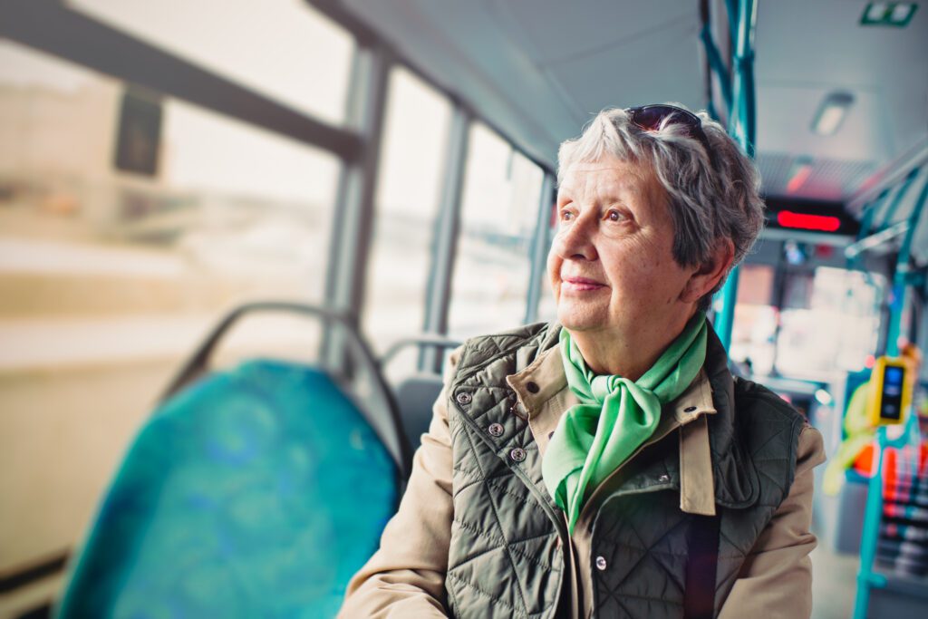 Descuentos en transporte público para mayores, Grupo Retiro